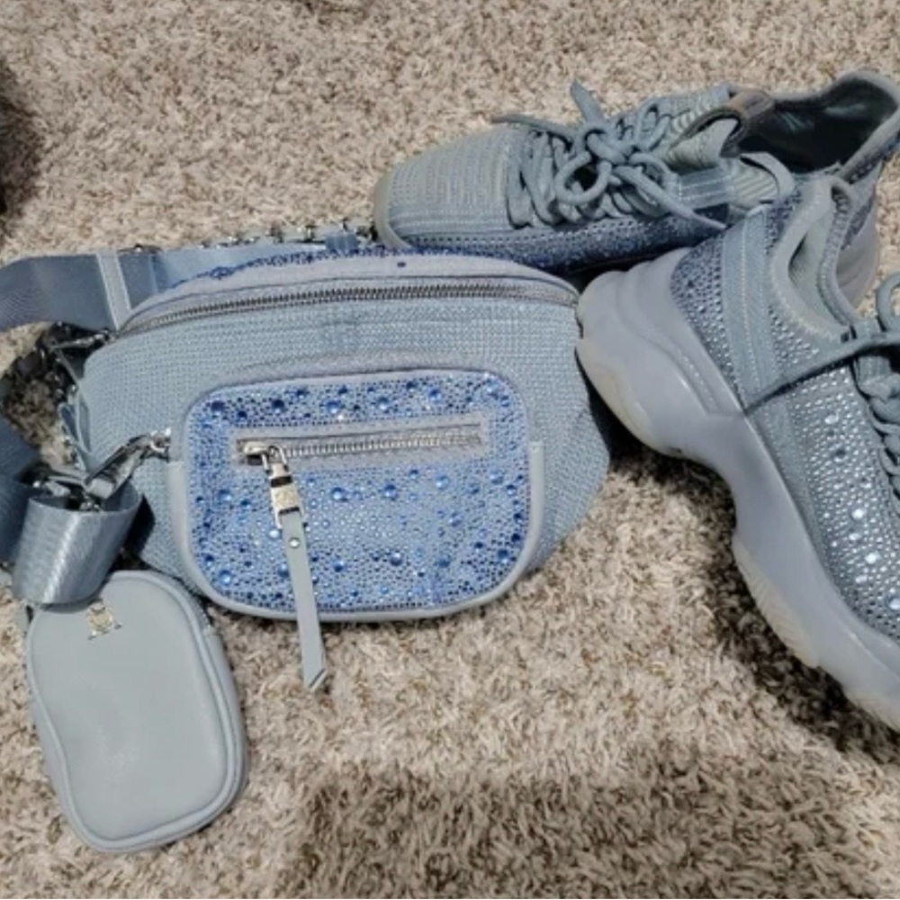 Steve Madden Maxima Convertible Belt Bag Crossbody Blue and Sneakers